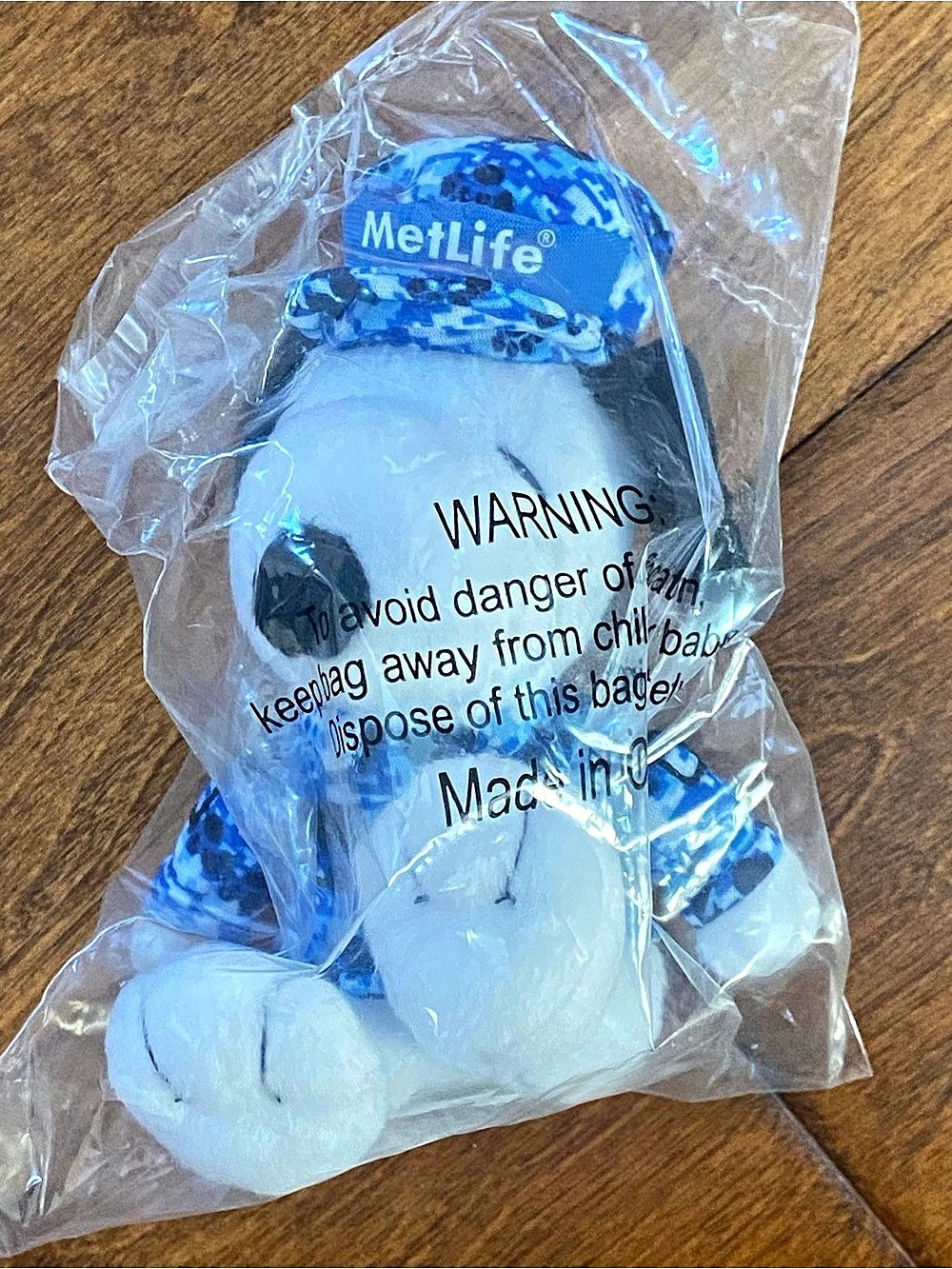 MetLife Stuffed Animal Blue & White NWT